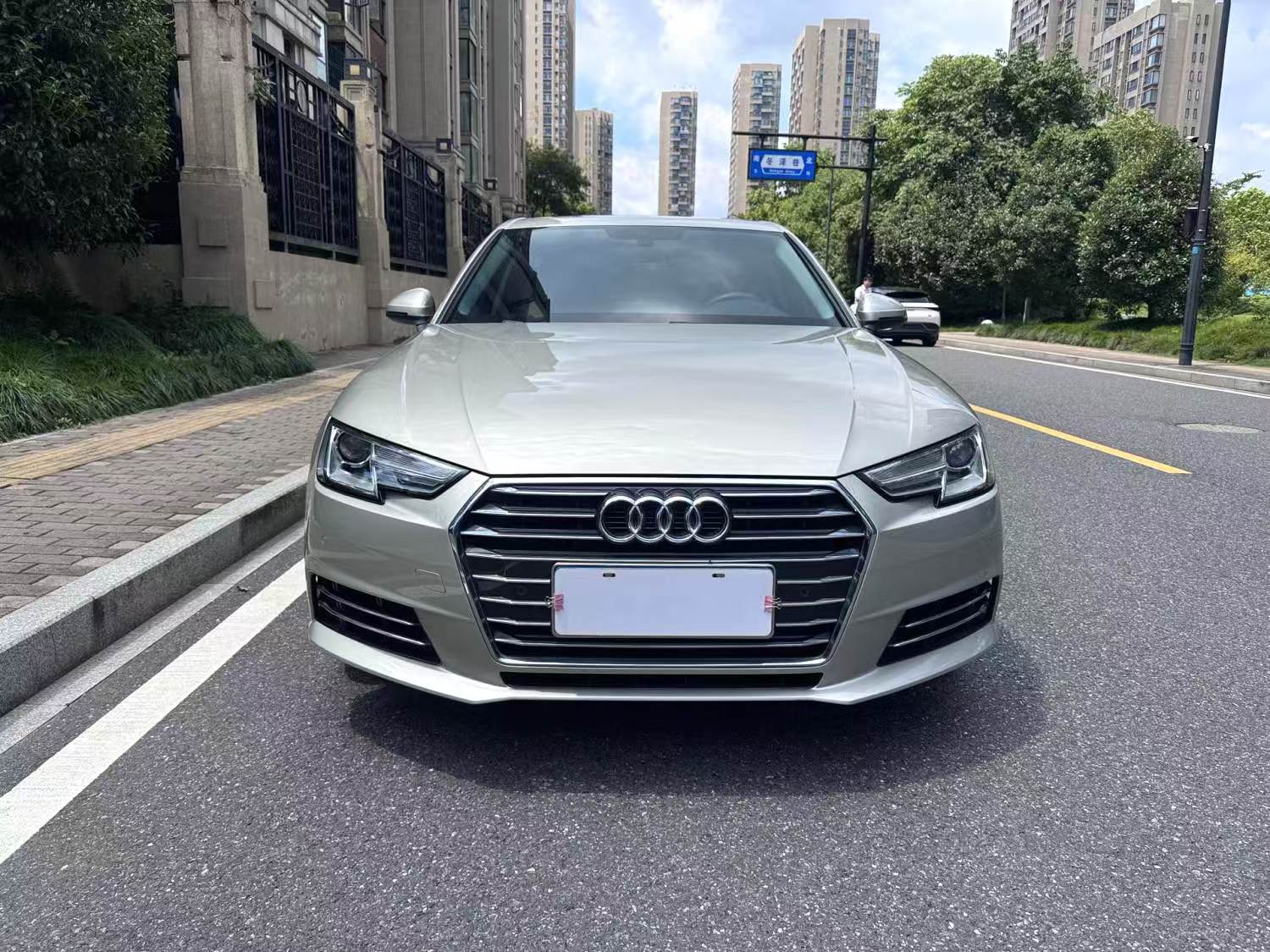 2018 Audi A4L