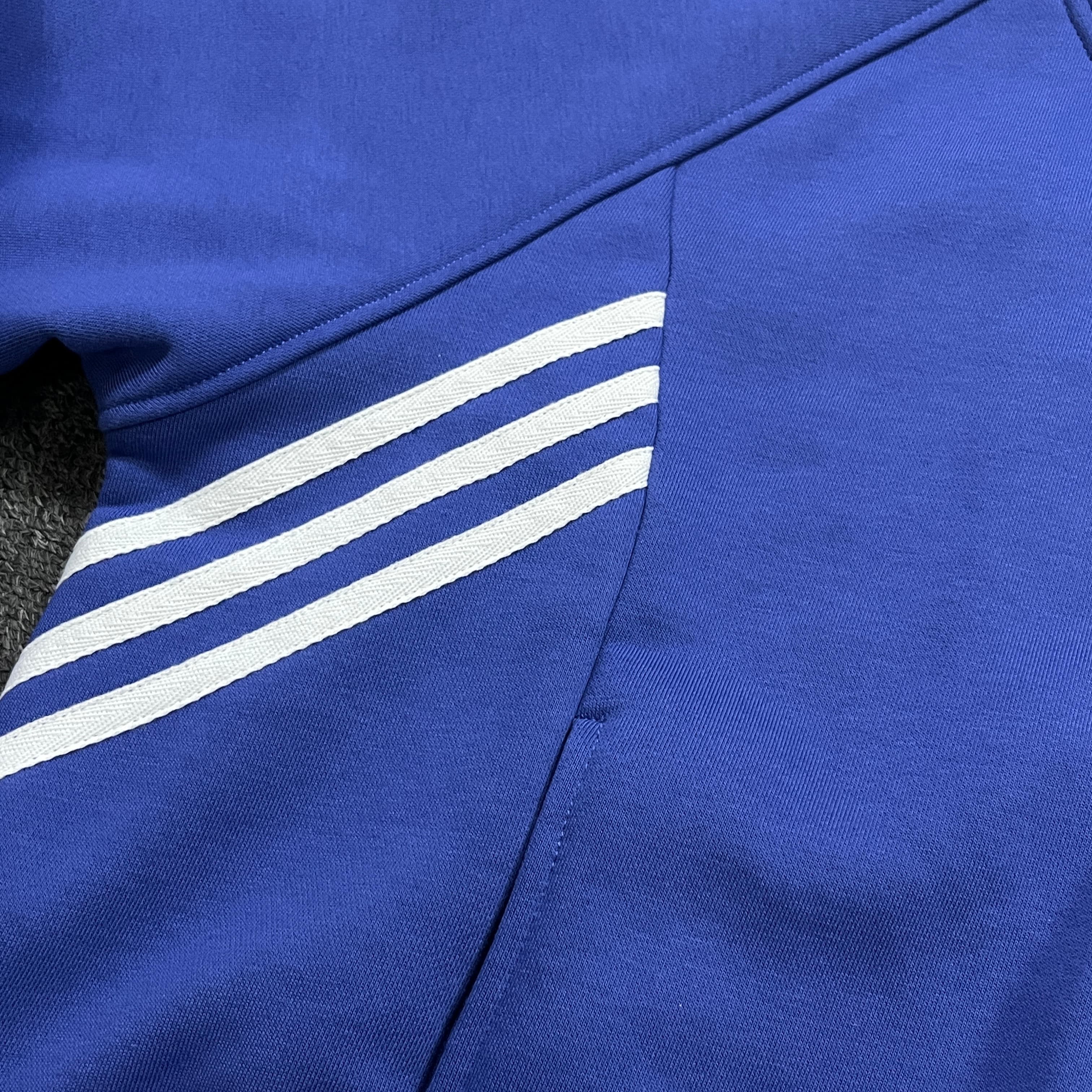 Premium Dual-Layer Thermal Construction