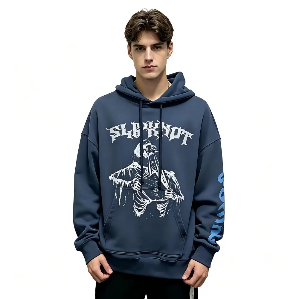 How do chinese streetwear designers blend traditional culture with modern?