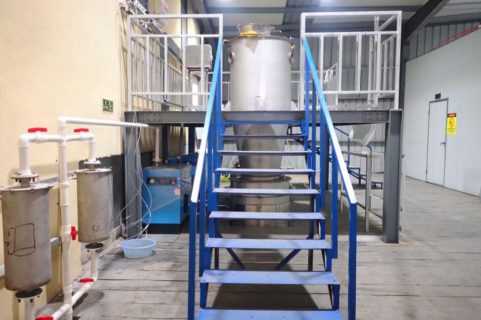 Metal powder