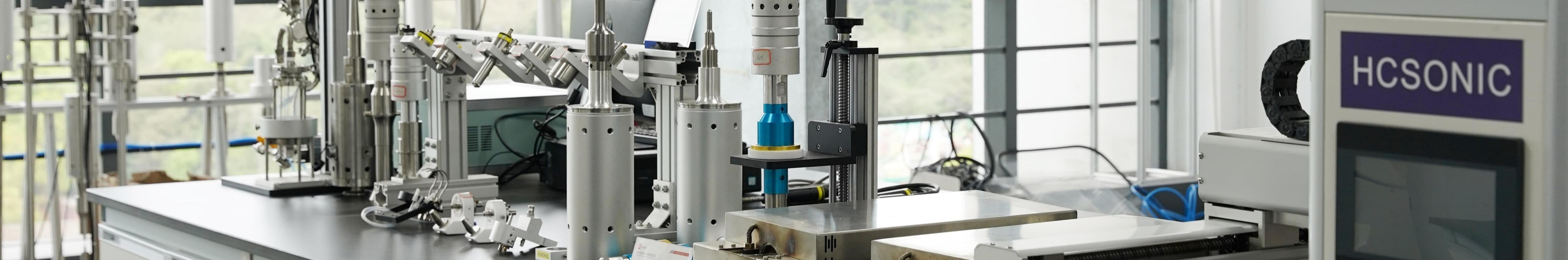 Ultrasonic metal powder making equipment and powder