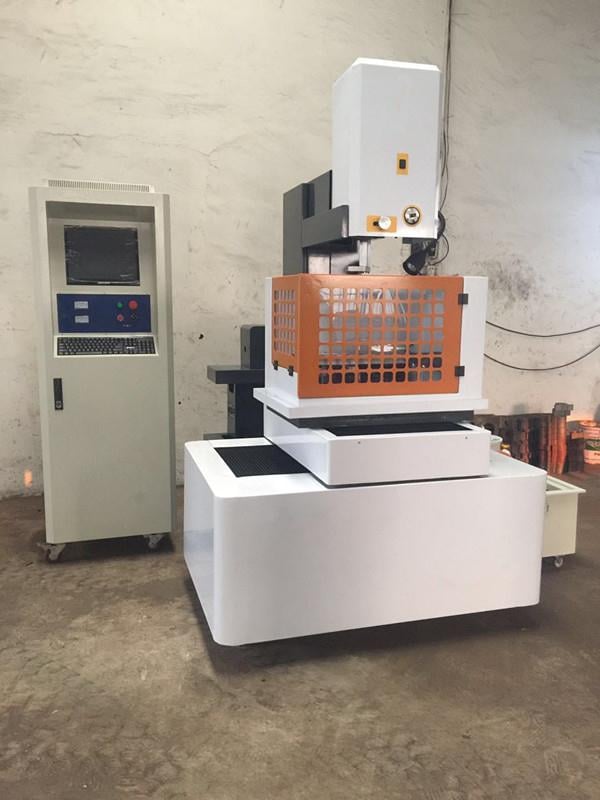 Why Is Wire EDM Equipment Preferred for Fine Detail Work?