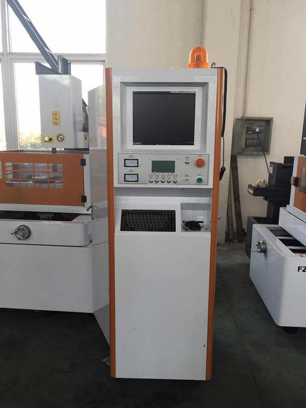 How Wire EDM Supports Innovative Manufacturing Solutions