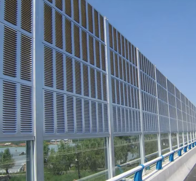 How does a sound-absorbing board work to reduce echo in a gymnasium?