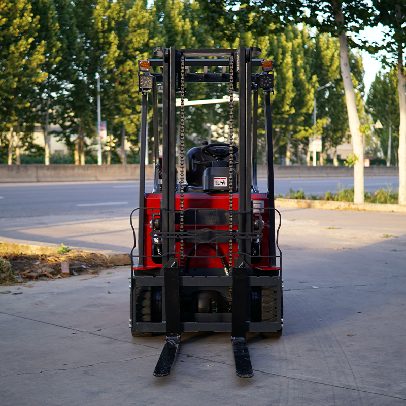 2T 3-Wheel Electric Forklift