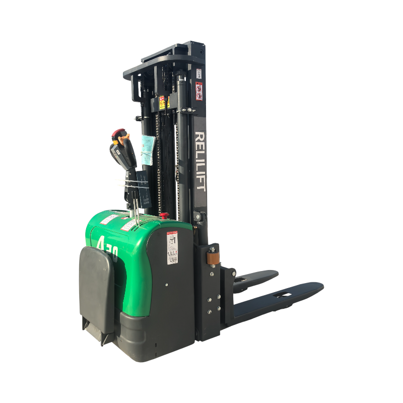 2t Green Electric Stacker