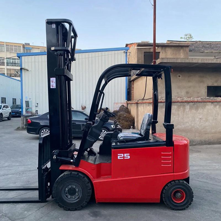 forklift (1).jpg