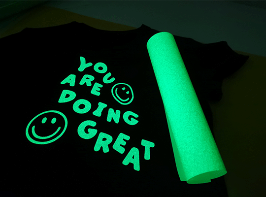 After absorbing light, it can continue to glow in the dark..png