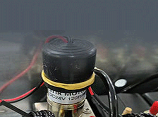 White ink stirring.png