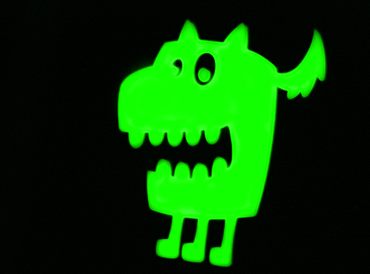 glow in the dark effect after absorbing light