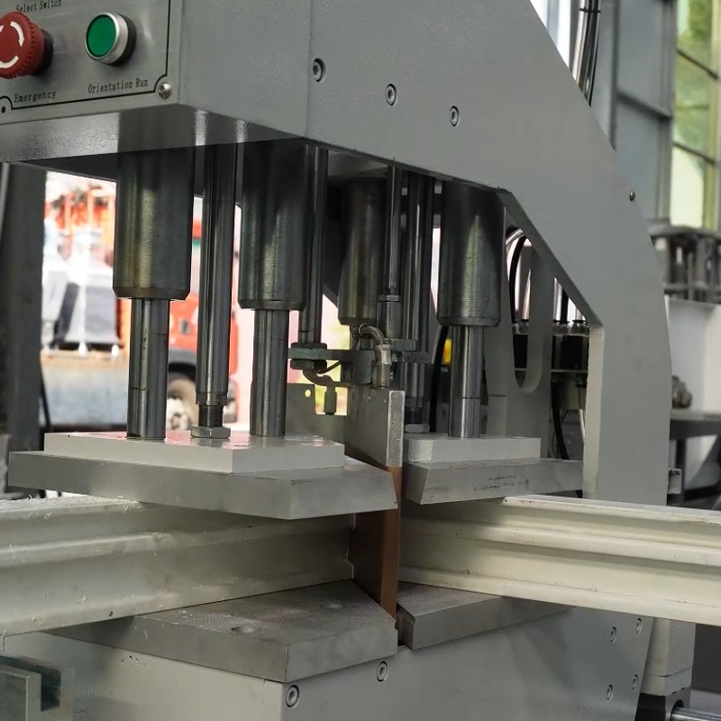 Double-Head Welding Machine