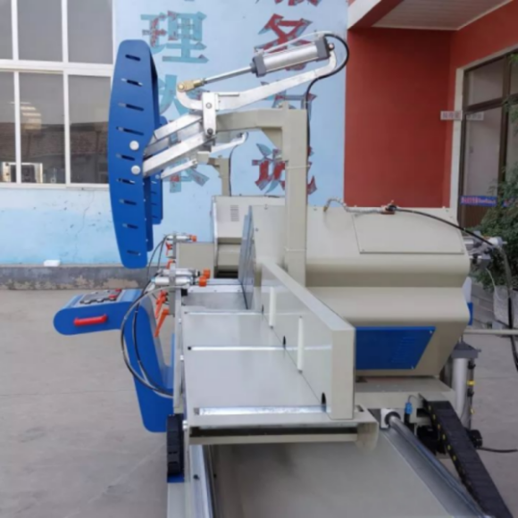HISENA new products CNC cutting machine is coming: LJB2A-600×5000 aluminum doors and windows CNC ultra-wide double-head precision cutting saw 5