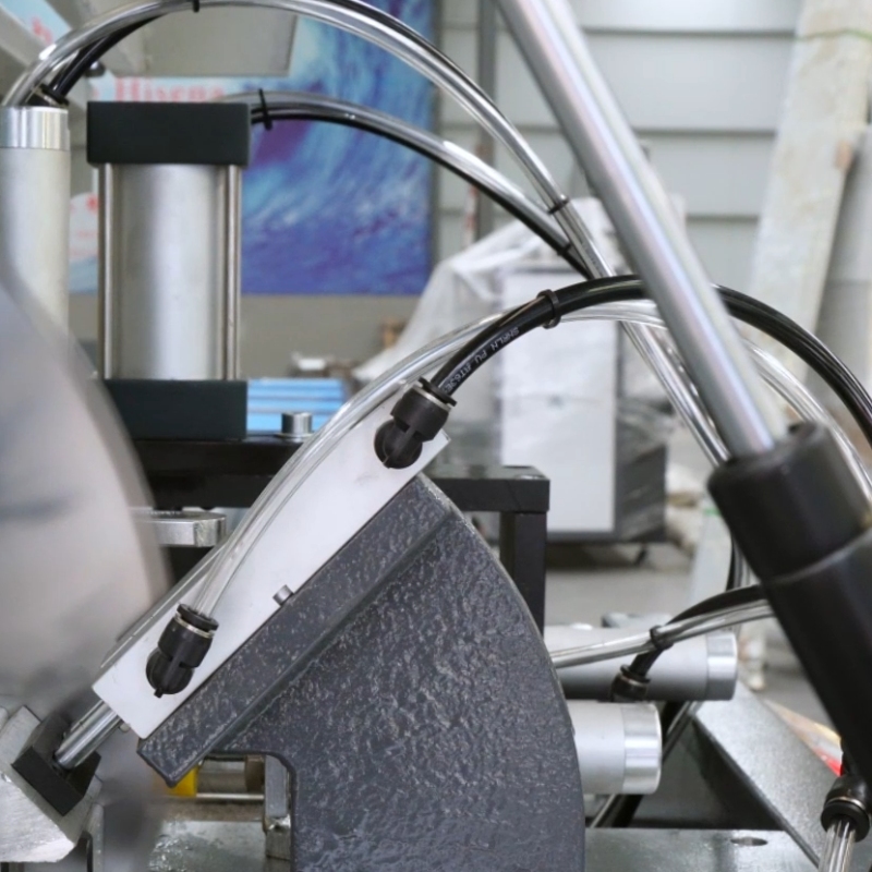 Automatic Corner Cleat Cutting Machine