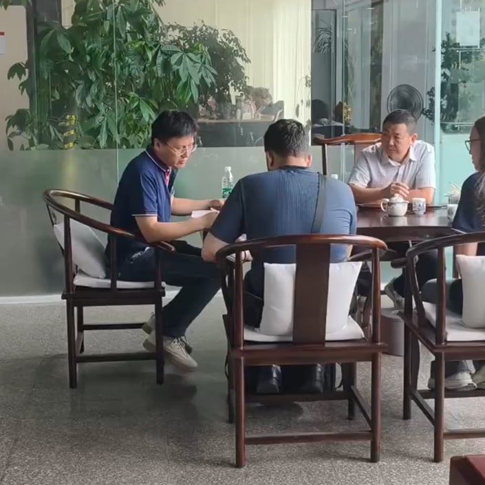 Pakistani Customers Visit PQUAN for Inspection and Exchange