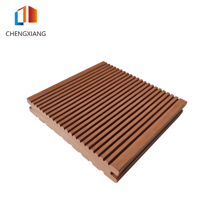 Anti-slip WPC Solid Composite Decking Board for Safe Outdoor Flooring