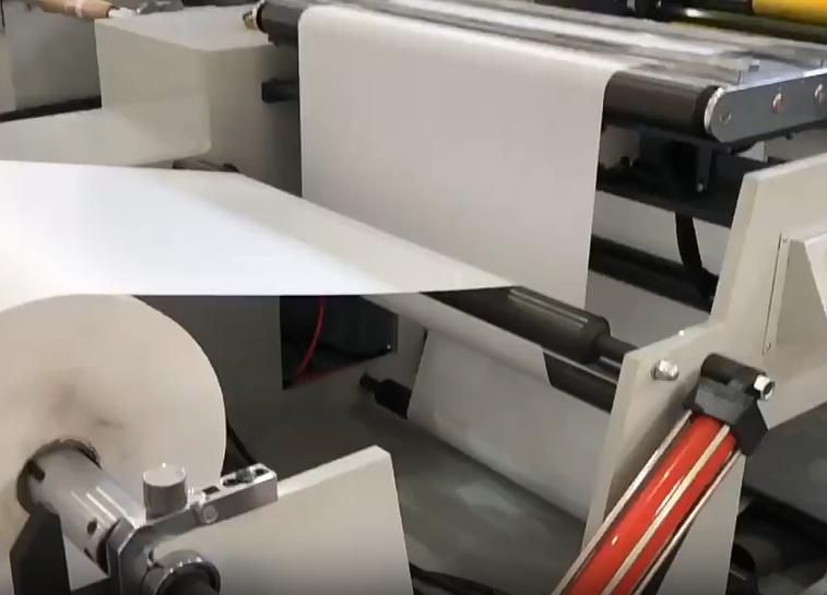 RY-950-fyrfärgad flexotrycksmaskin