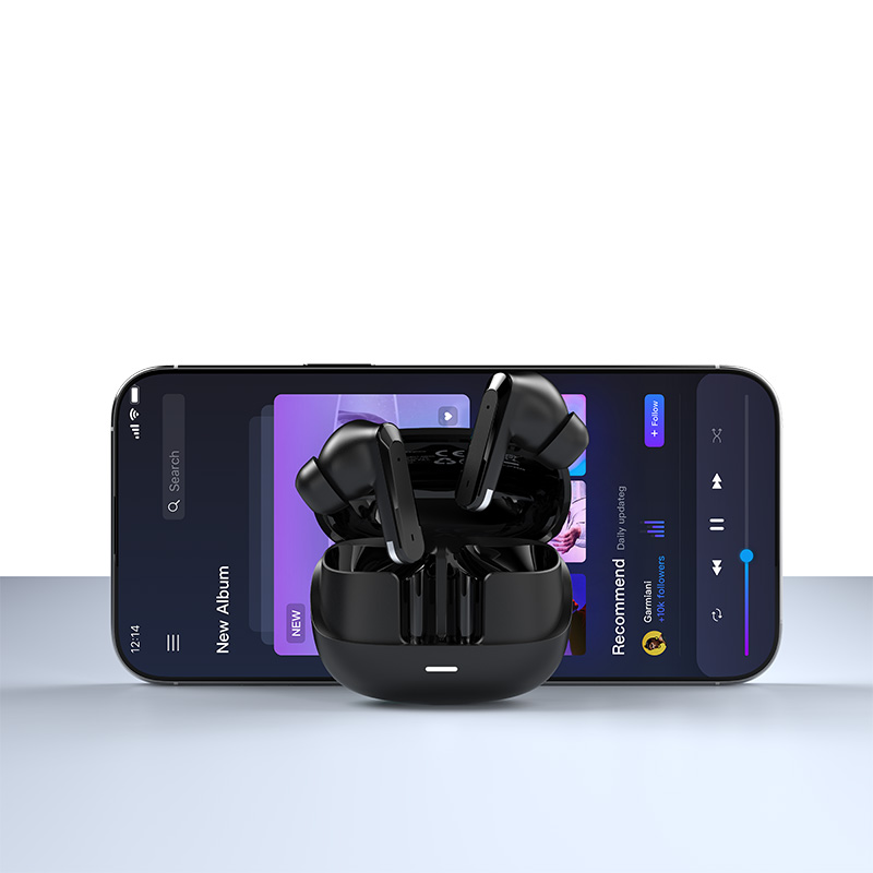 What Features Should You Look for in an Earphone Translator?