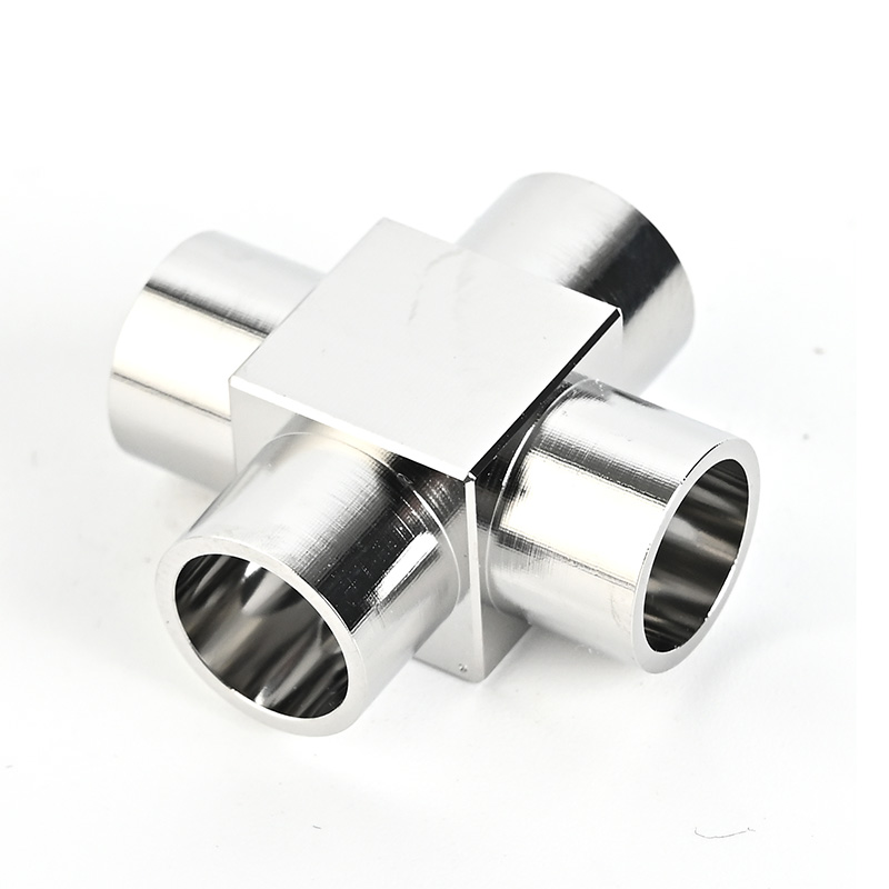 Flow Path For Cross SS316L Ultra High Purity Weld Fittings Cross To Provide Smooth Micro Weld Fittings Stainless Steel Ultra High Purity Weld Fittings 