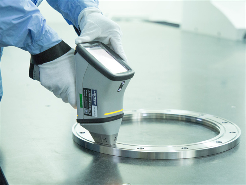 Spectrometer