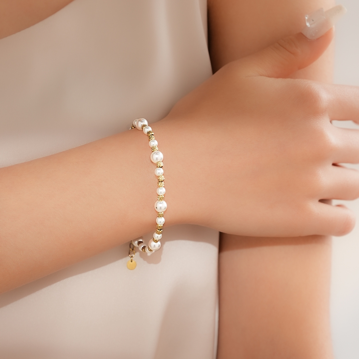Gelang Marrinu untuk Wanita dari Baja Tahan Karat dengan Mutiara Imitasi