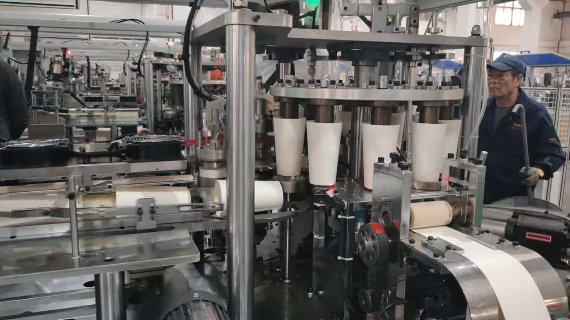 100A automatic paper cup machine for 22oz cup