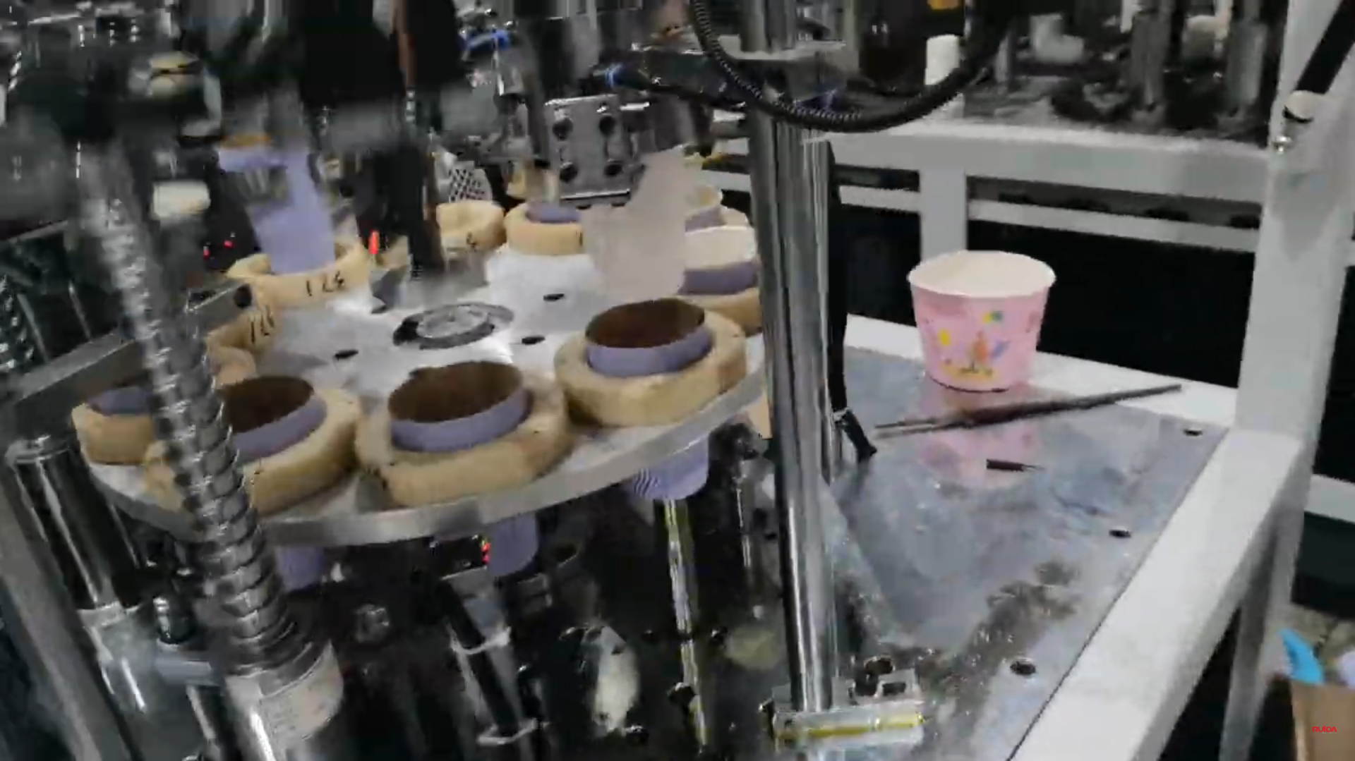 Double wall paper cup machine to make ripple wall cups