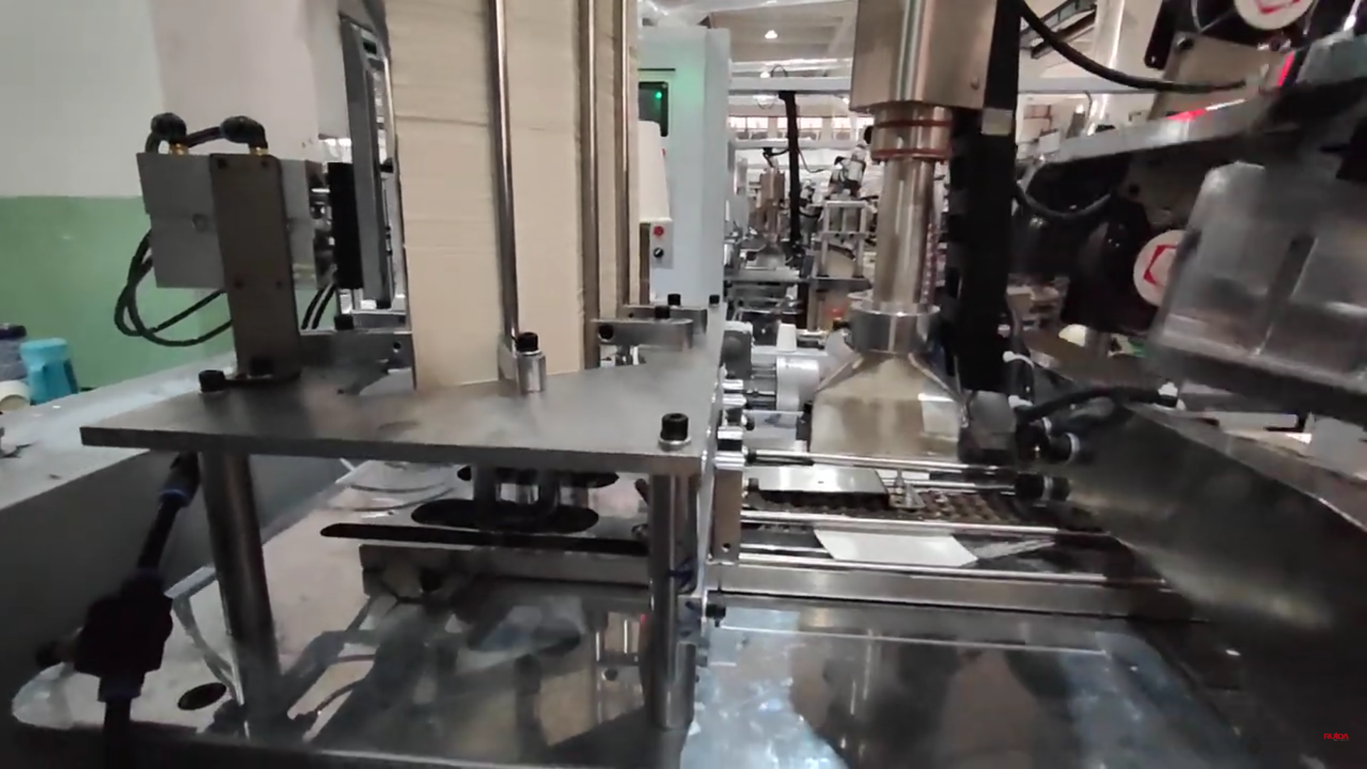 100B paper cup machine true view 100pcs/min
