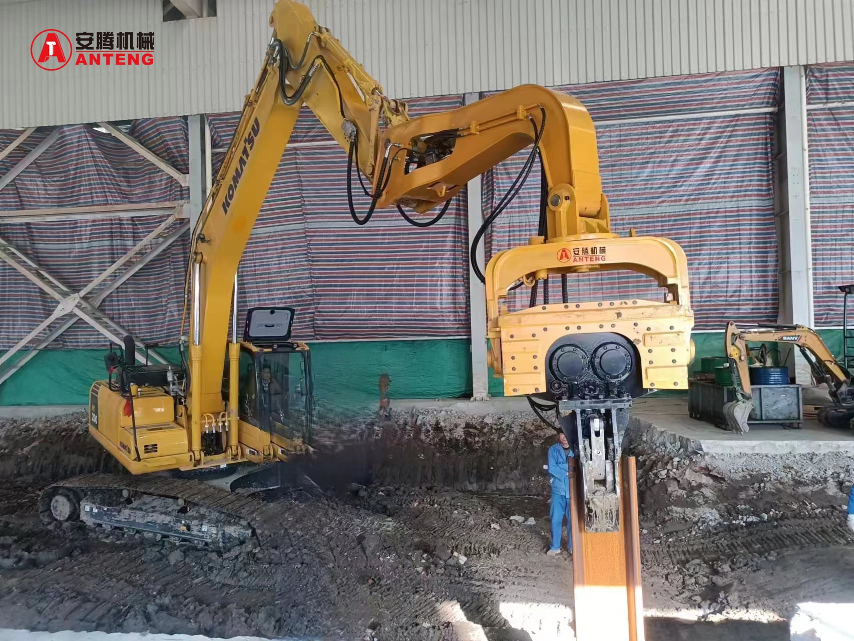 What Maintenance Steps Protect an Excavator Vibro Hammer in Use?