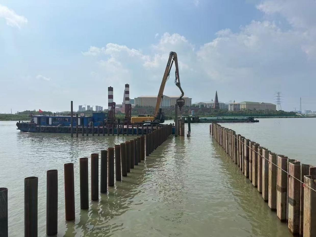 How to Choose Steel Sheet Pile Vibratory Hammer: A Complete Analysis from Working Conditions and Pile Length to Clamp Configuration