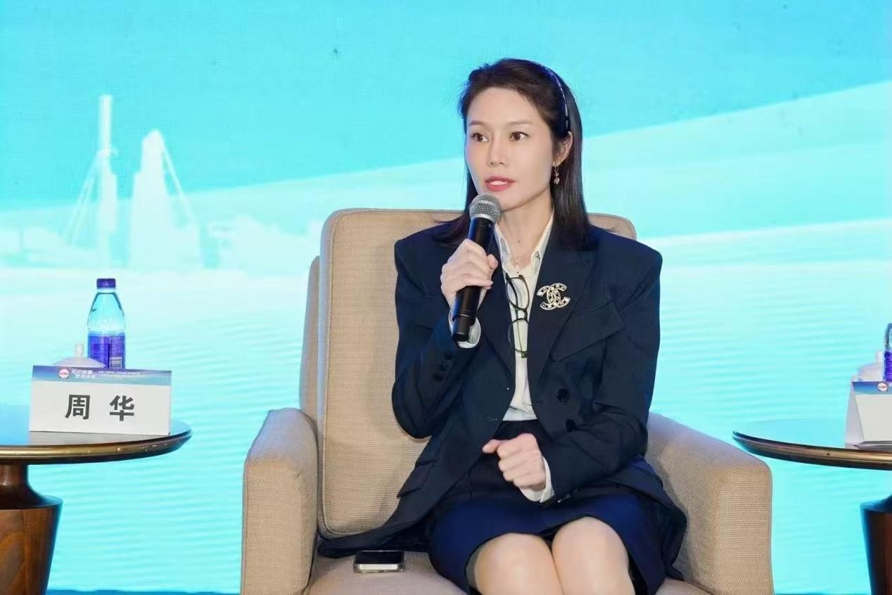 Shouldering Responsibility and Building a Brand: Jiangsu Anteng's Zhou Hua Leads Construction Machinery with Women's Strength2