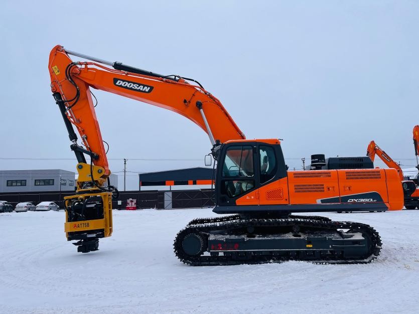 Breaking Monopoly and Reshaping the Market: Anteng Machinery's Technical Breakthrough with Side-Clamp Excavator-Mounted Hammers3