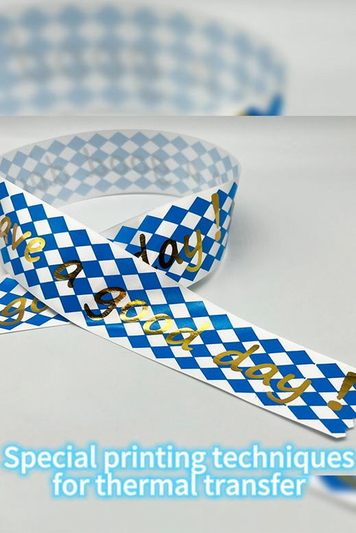 When Two Colors Overlap on the Same Ribbon