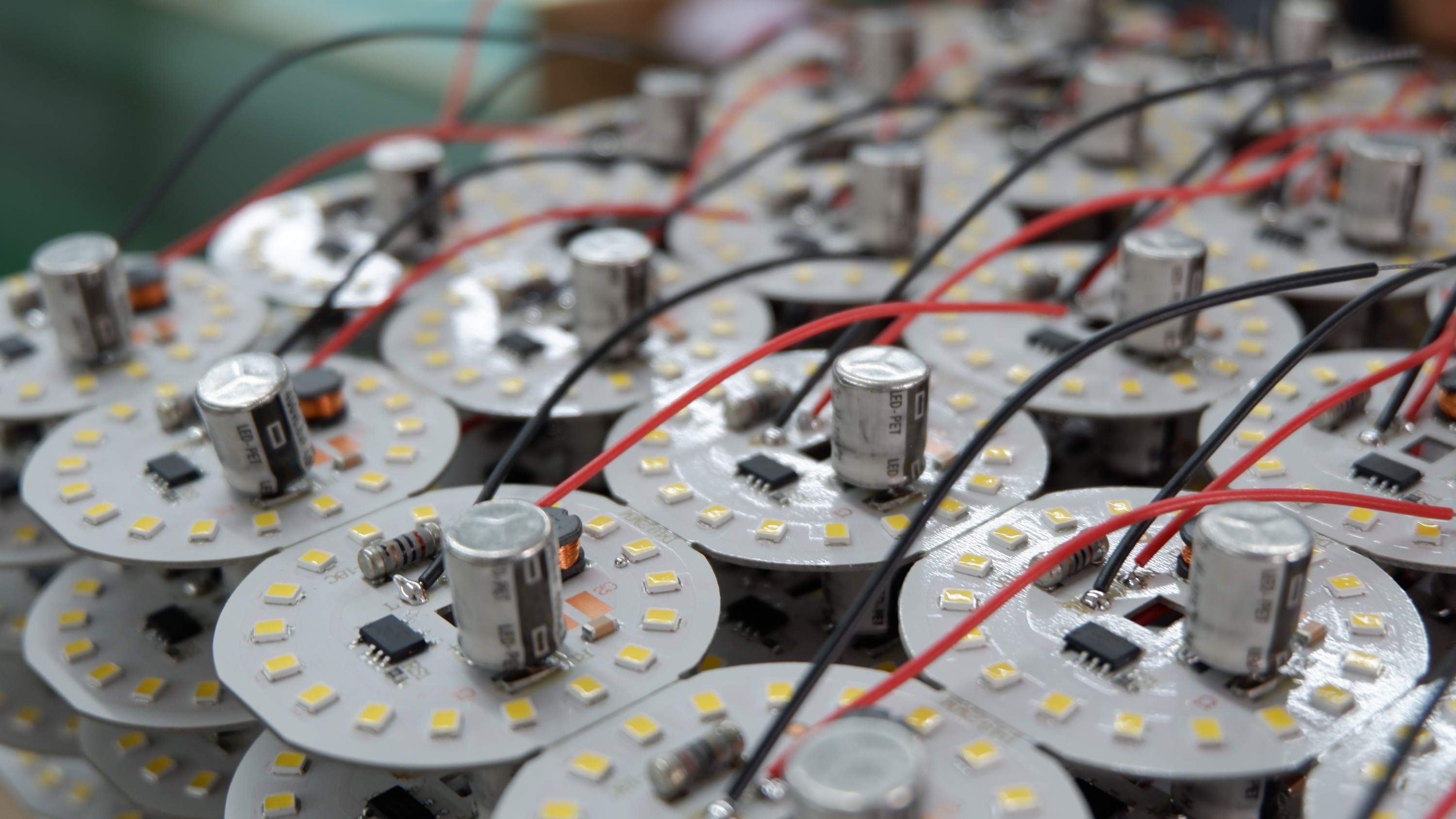 led-pcb-board.jpg