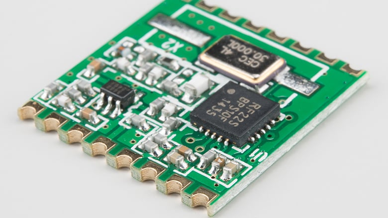 castellated-pcb.jpg