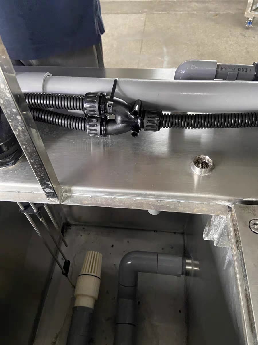 Nylon Tee Waterproof Three-way connector Hose Joint Accessory Type details