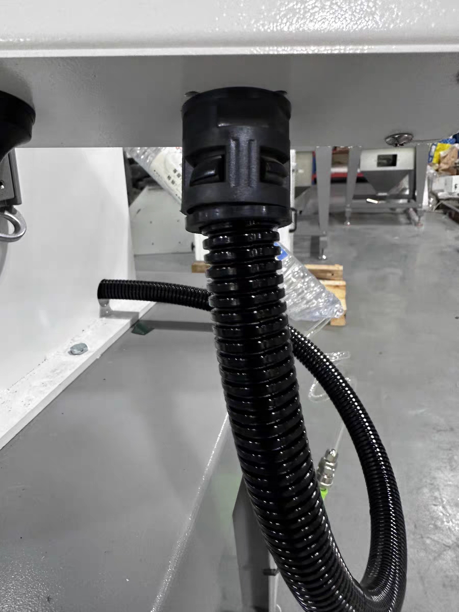 Nylon Flexible Straight Quick Connector Coupling Adaptor for Corrugated Tube factory