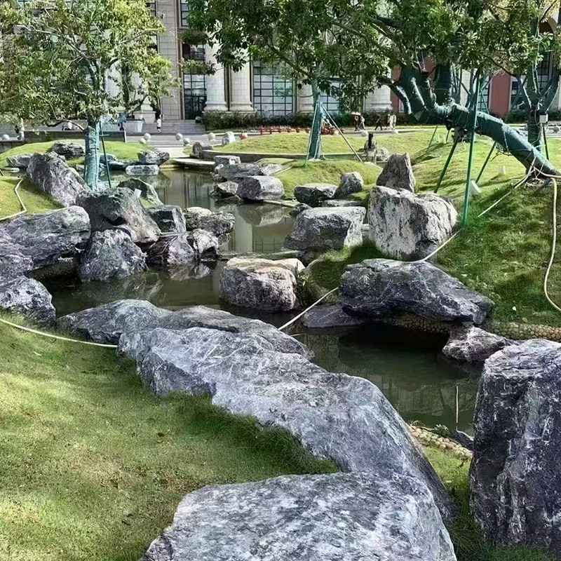 Detail Black Mountain Stone (1).jpg