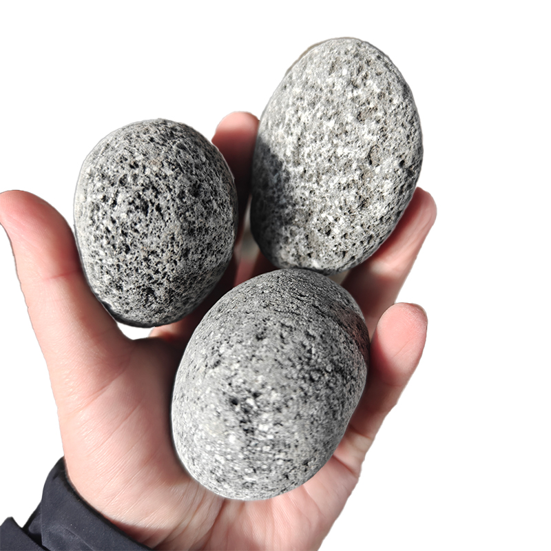 Natural Round Porous Black Volcanic Stone Balls Lava Gravel
