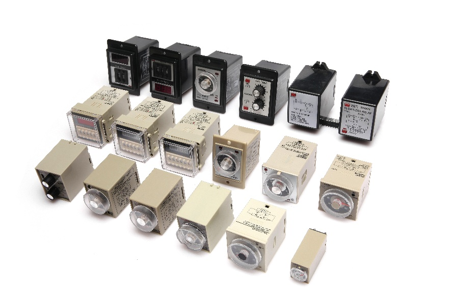 Why Is My Control Relay Chattering or Failing to Release? Causes and Fixes for Industrial Panels