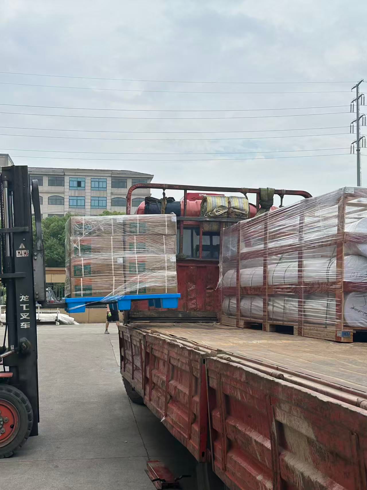 Successful Shipment of Vinyl Wall Coverings to Vietnam Customer