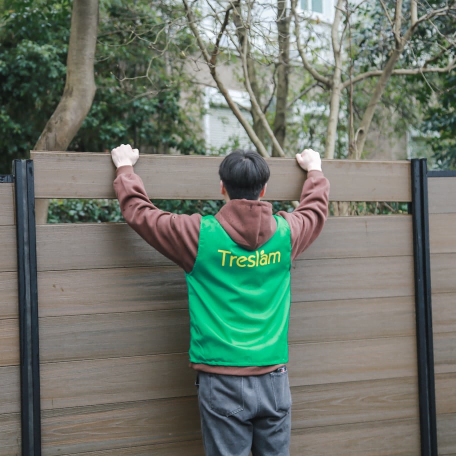 How to Choose a WPC Fence in 2026: Complete B2B Buyer's Guide