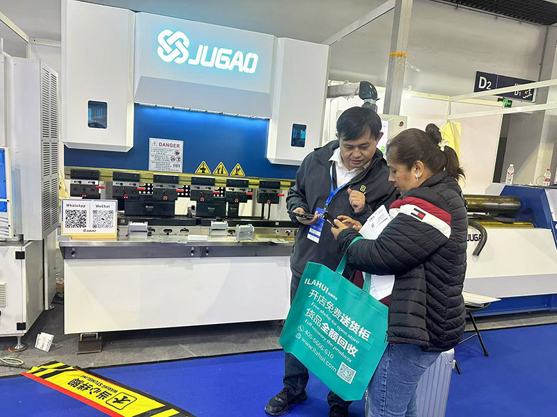 3(4a786ed769).jpg