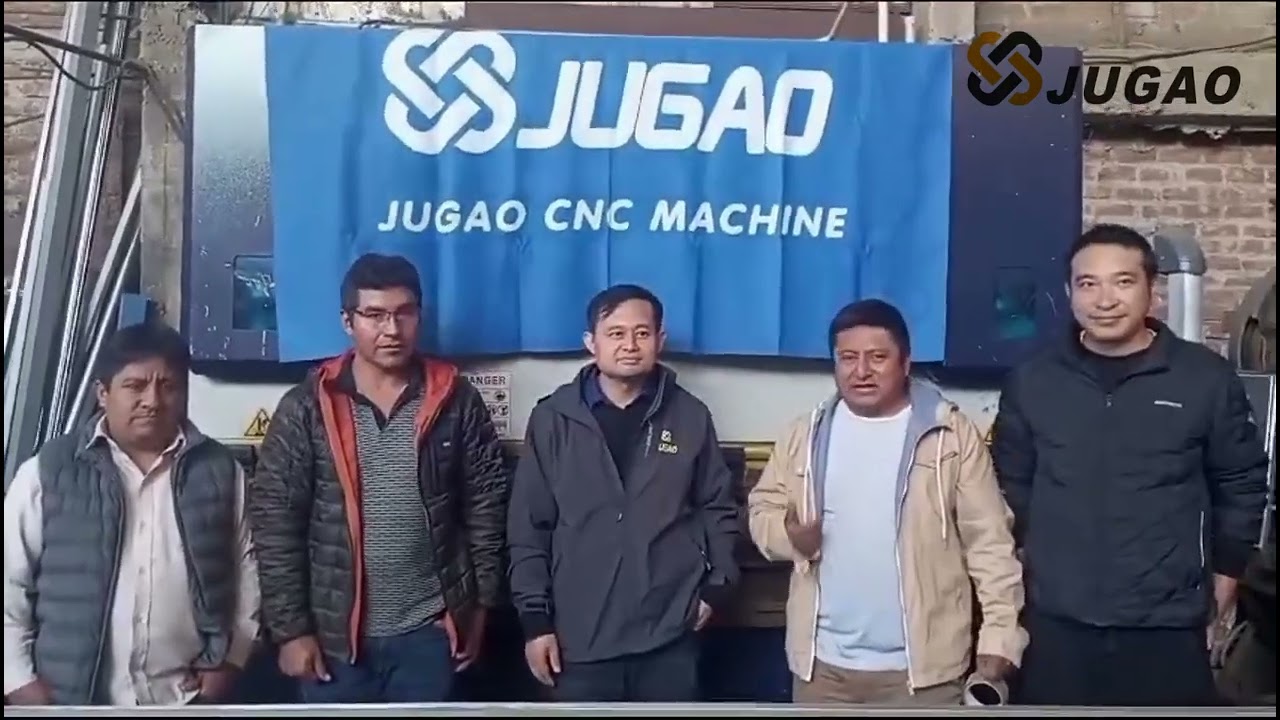 UGAO टीम का पेरू में साहसिक कार्य: चुनौतियों पर विजय प्राप्त करना और ग्राहक संबंधों को मजबूत करना