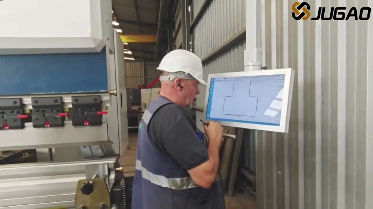 Die von einem Kunden in Luanda, Angola, bestellte 8x6000-Guillotineschermaschine hat mit der Produktion begonnen