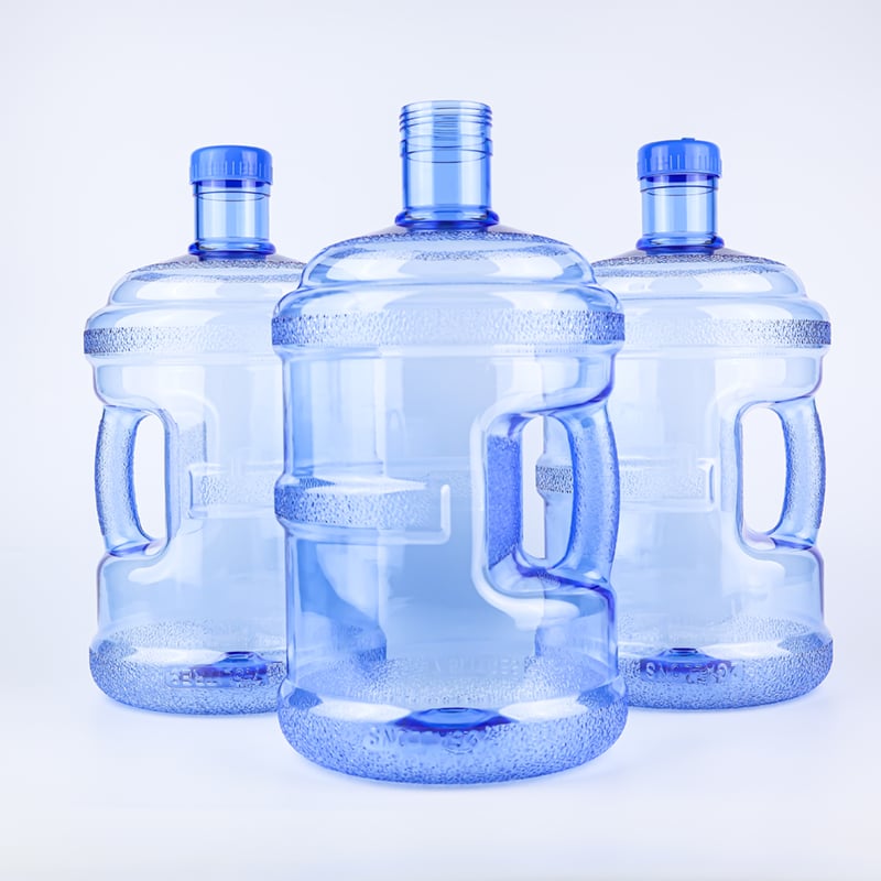 PET Drinking Water Bottle 2 Gallon 5L Custom Color Available Lightweight Food Grade Plastic Water Jug with Handle for Home Office