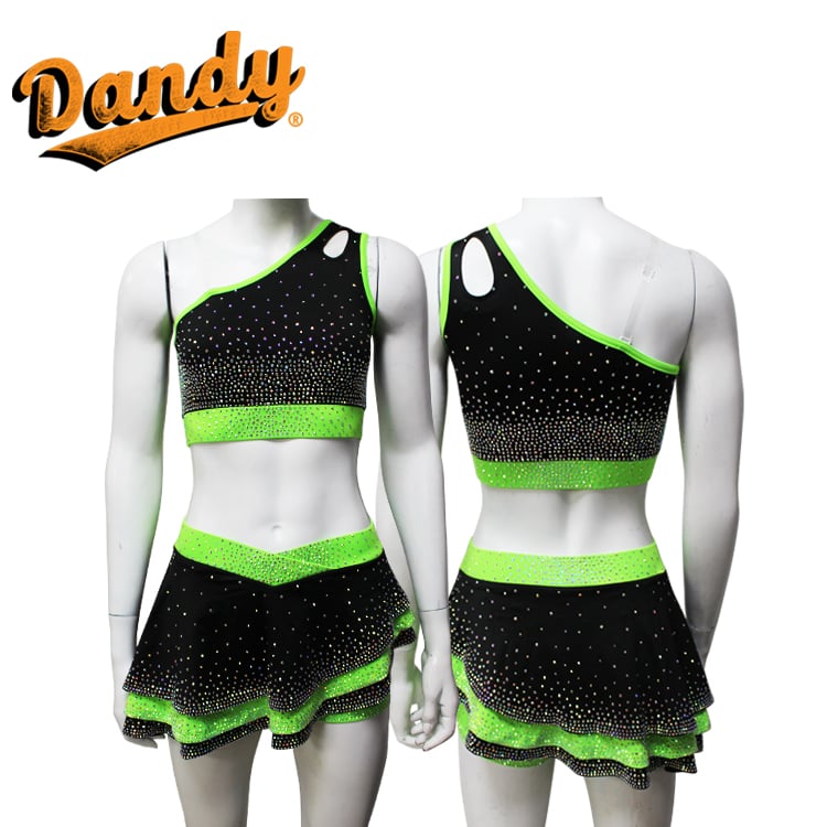Customized Unique Styles Cheerleading Cheer Train Practice Sports tank Tops and Short Complete Sets with Crystals logo