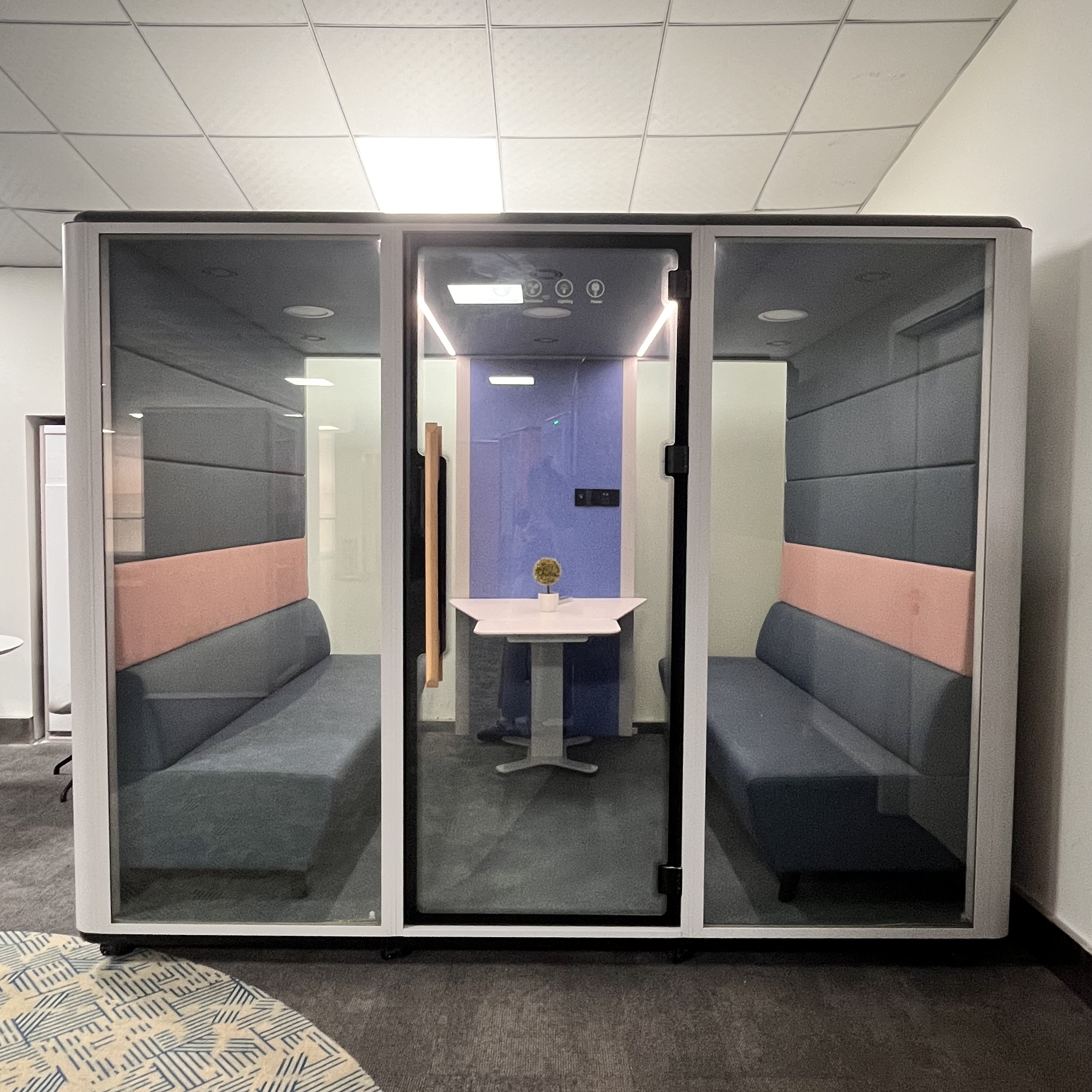 Cleader Showroom Reimagined Defining Office Agility with 10+ All-Scenario Acoustic Pods5.jpg