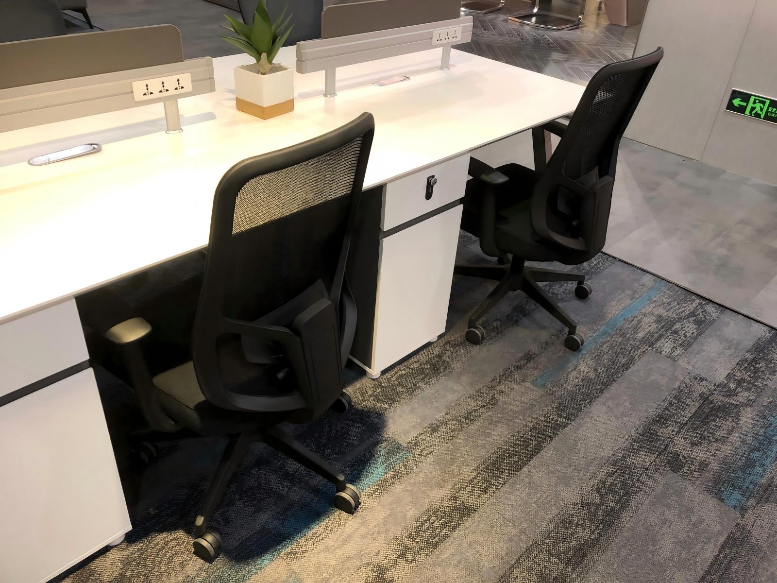 Foshan Modern Style Office Chair Mesh Furniture Swivel Executive Chair-内容插图-3.jpg