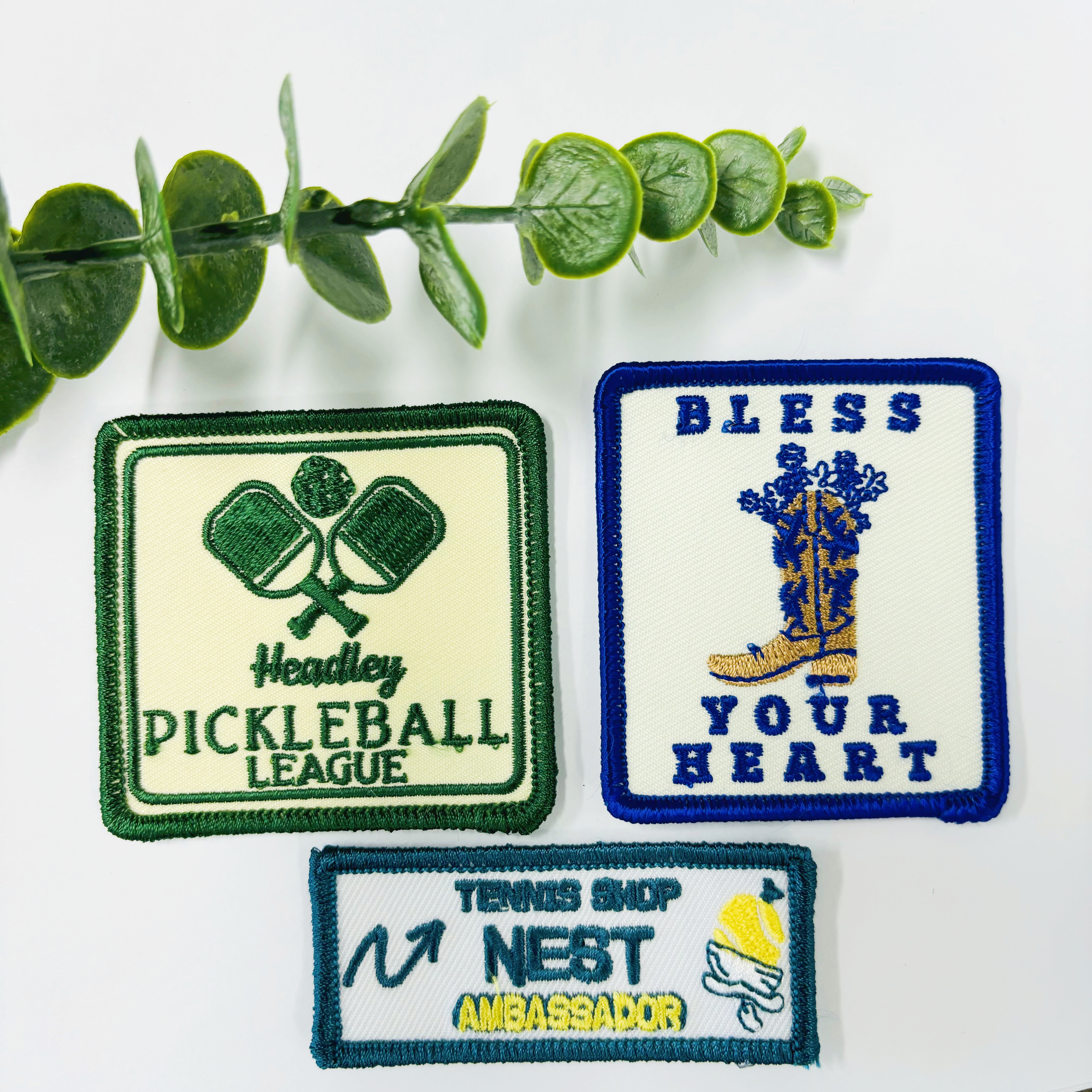 Custom Embroidery Design Cartoon Design Patches Tron on Sew on Hook and Loop  Embroidery woven custom patches