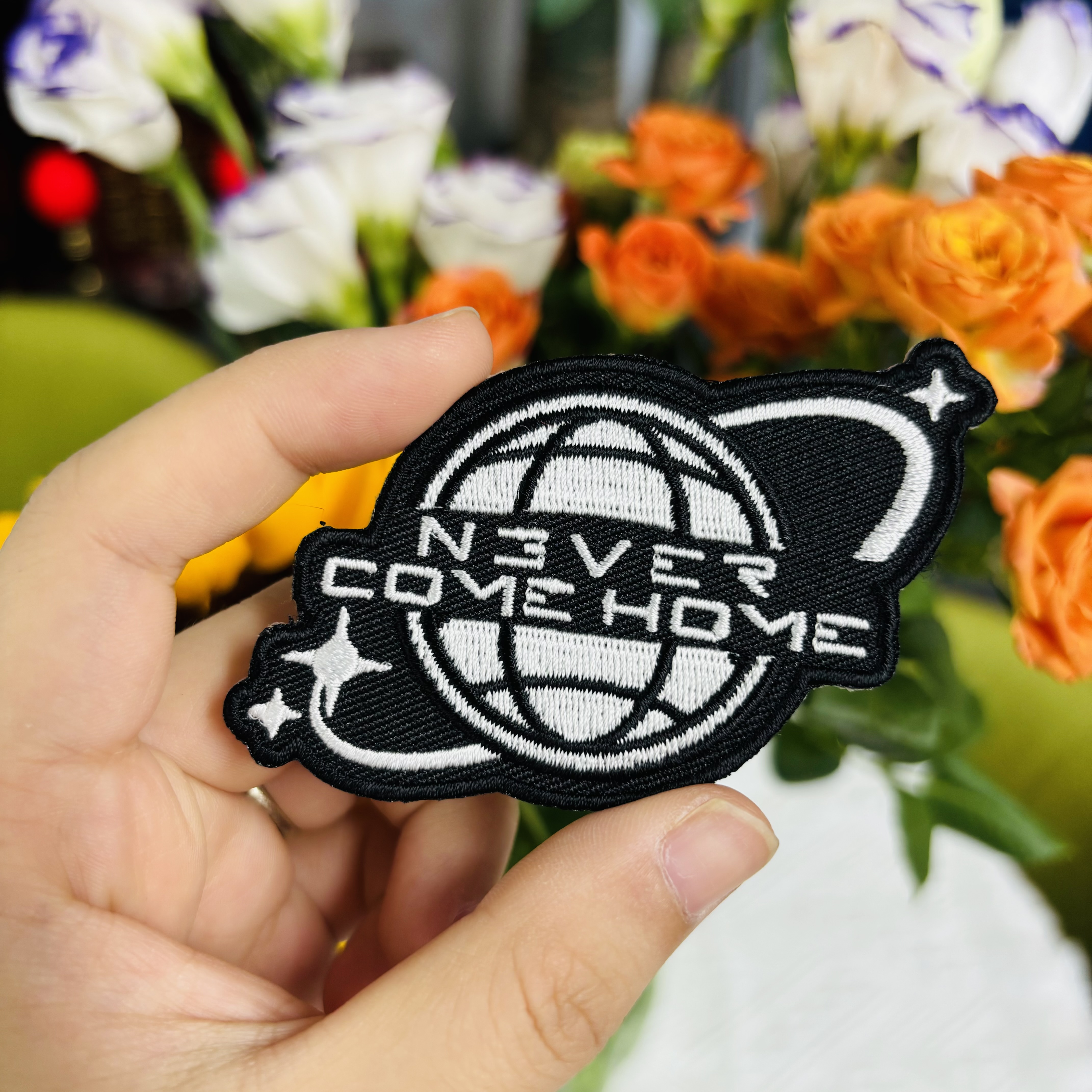Plant Flower Fashion Embroidery Patches with Iron-on Sew-on Back for Bags